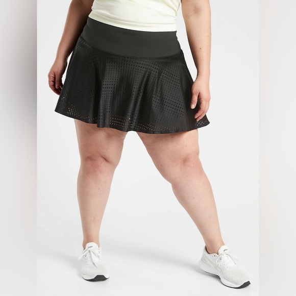 NWT ATHLETA A-GAME 14” BLACK SKORT. Size XL - Picture 1 of 13